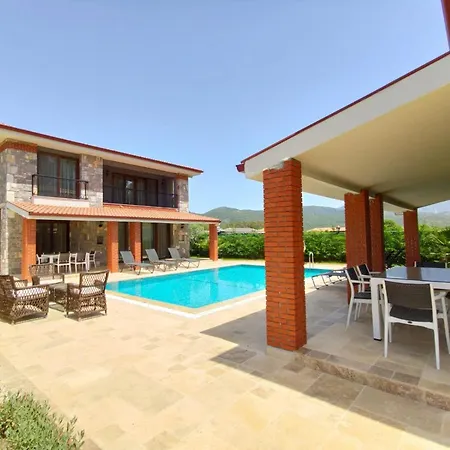 ヴィラ Huema - 6 Bedroom In Kayakoey Oeluedeniz フェティエ
