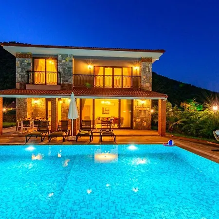 Huema - 6 Bedroom In Kayakoey Oeluedeniz * フェティエ