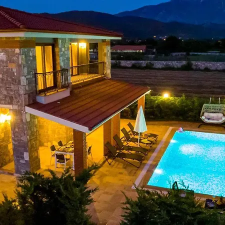 ヴィラ Huema - 6 Bedroom In Kayakoey Oeluedeniz