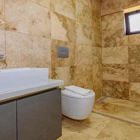 ヴィラ Huema - 6 Bedroom In Kayakoey Oeluedeniz *